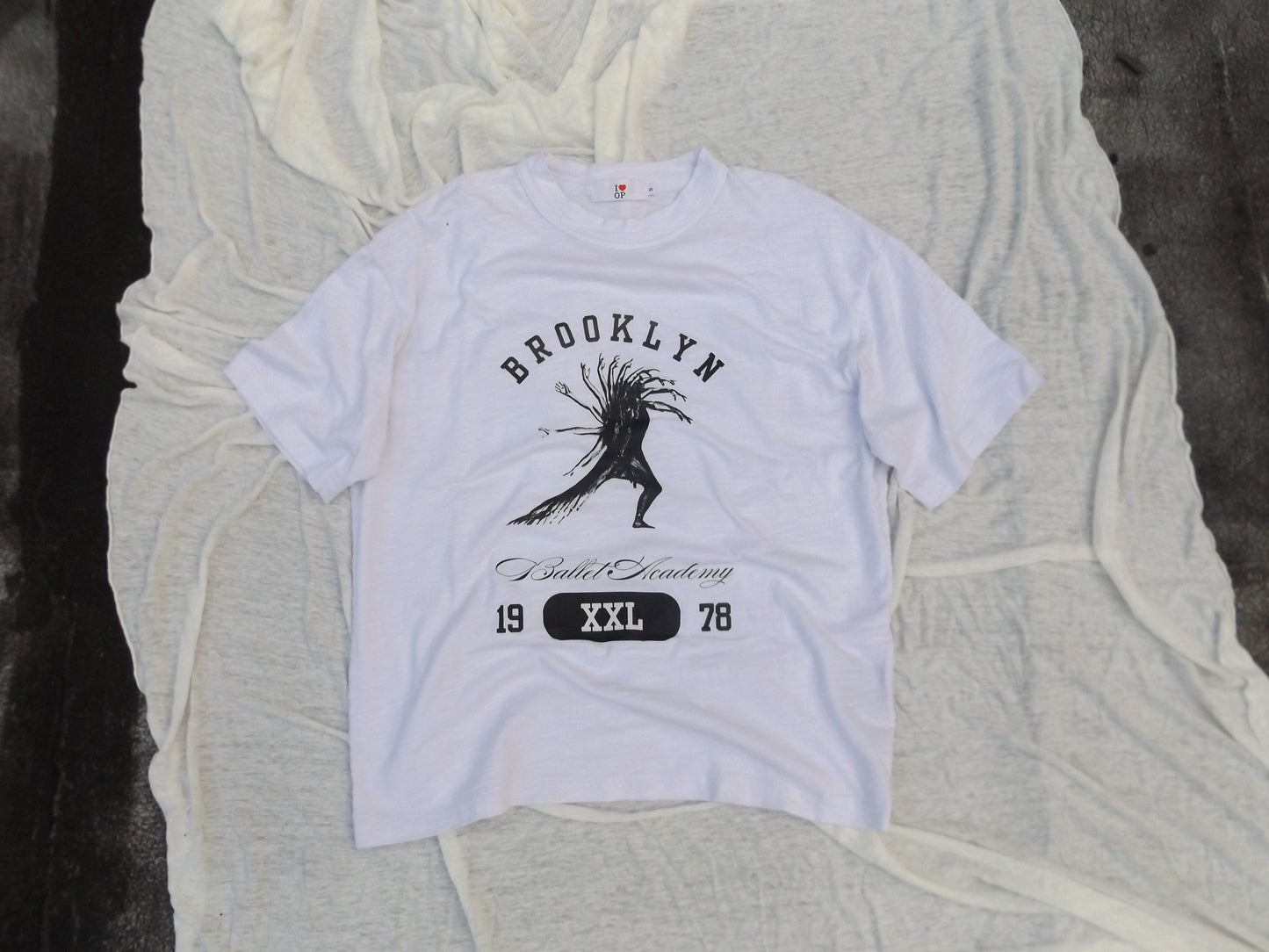 Ballet, Tee