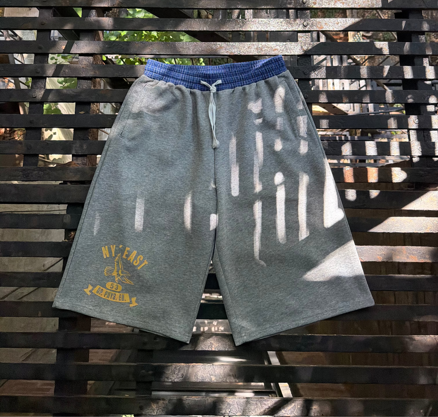 NY' East, short (grey)