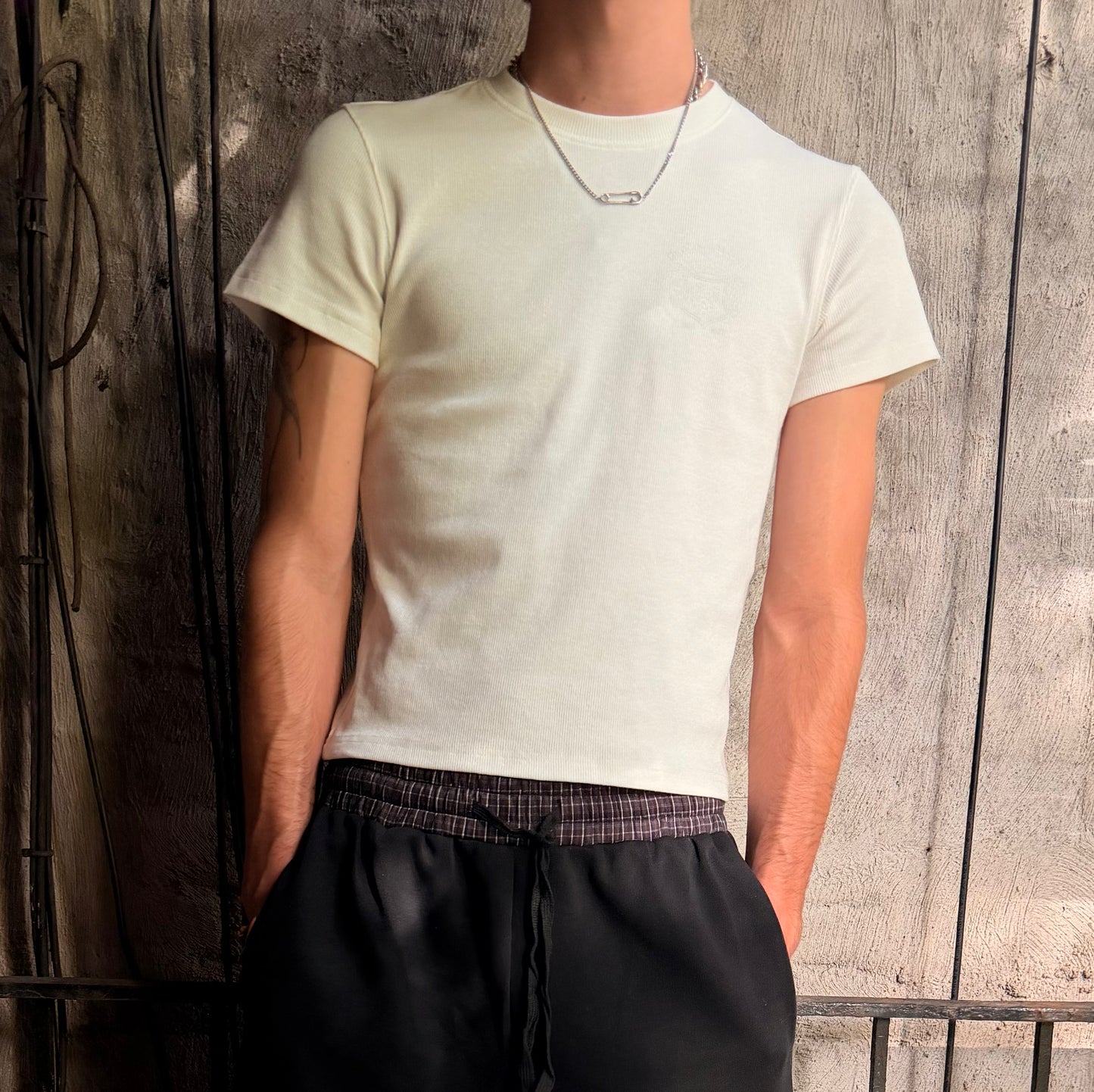 Bomber, tee